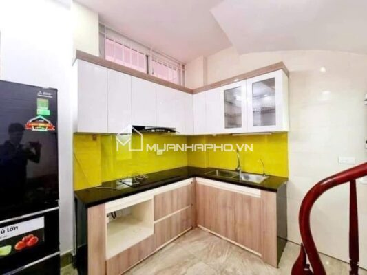 NHÀ PHỐ PHẠM VĂN ĐỒNG – LÔ GÓC 2 THOÁNG – THIẾT KẾ HIỆN ĐẠI – VỀ Ở LUÔN