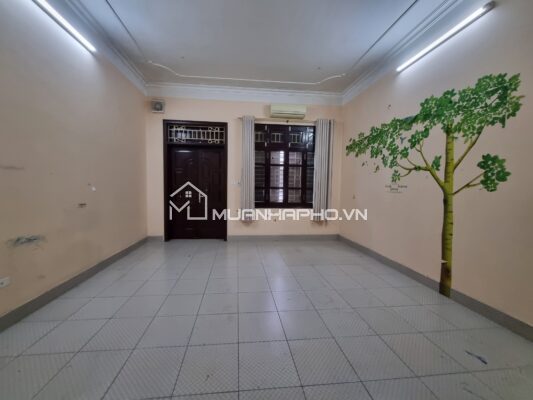 PHÂN LÔ DỰ ÁN 40 XUÂN LA – ĐƯỜNG RỘNG Ô TÔ TRÁNH – CÁCH HỒ TÂY 200M