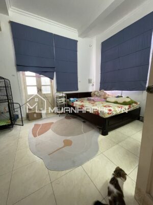 NHÀ PHỐ CẦU GIẤY – CĂN GÓC – MẶT TIỀN RỘNG – GẦN PHỐ – KHUNG CỘT CHẮC CHẮN ĐỂ Ở