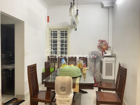 NHÀ SÂN VƯỜN CỰC VIP – GẦN Ô TÔ – GẦN CHỢ – SỔ VUÔNG ĐẸP