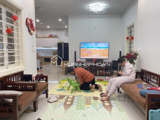 NHÀ SÂN VƯỜN CỰC VIP – GẦN Ô TÔ – GẦN CHỢ – SỔ VUÔNG ĐẸP