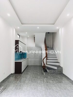 NHÀ ĐẸP Ở NGAY – VỊ TRÍ ĐẸP – VÀI BƯỚC CHÂN RA MẶT PHỐ ĐẠI MỖ