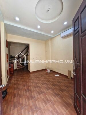 LÔ GÓC – OTO VÀO NHÀ ĐỖ CỔNG – PHÂN LÔ