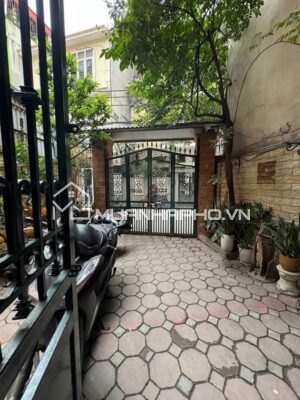 Ô TÔ TRÁNH – KINH DOANH – 2 THOÁNG TRƯỚC SAU – XÂY TÒA VĂN PHÒNG VỪA Ở VỪA KINH DOANH.