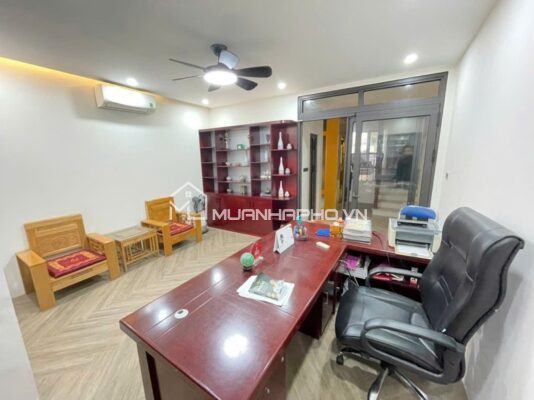 MẶT PHỐ QUAN NHÂN – Ô TÔ VÀO NHÀ – CÓ THANG MÁY – NỘI THẤT ĐẸP