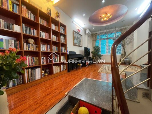 TRUNG TÂM ĐỐNG ĐA – NGÕ THÔNG – ĐẦY ĐỦ CÔNG NĂNG – NỘI THẤT ĐẸP – YÊN TĨNH