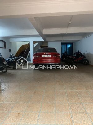 MẶT NGÕ HIẾM NHÀ BÁN – 5 TẦNG THANG MÁY – CÁCH MẶT HỒ CHỈ VÀI BƯỚC CHÂN