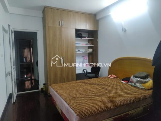 PHÂN LÔ QUÂN ĐỘI – Ô TÔ CHẠY VÒNG QUANH – 20M RA PHỐ- NGÕ THÔNG – DÂN TRÍ CAO