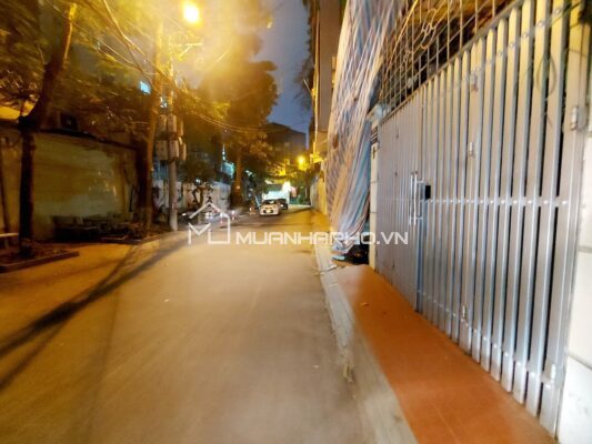 PHÂN LÔ TRUNG TÂM ĐỐNG ĐA  – Ô TÔ – THÔNG SÀN THANG MÁY – VỪA Ở VỪA KINH DOANH