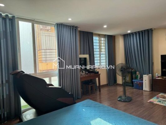 NHÀ LÔ GÓC – GARA Ô TÔ – NHÀ ĐỂ Ở – FULL NỘI THẤT