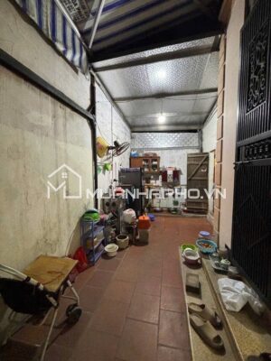 BÁN ĐẤT TẶNG NHÀ – PHÙ HỢP XÂY CHDV – KHU VỰC NHU CẦU THUÊ CAO