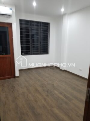 Ô TÔ QUA NHÀ – HÀNG XÓM VINHOMES – NGÕ THÔNG TỨ PHÍA
