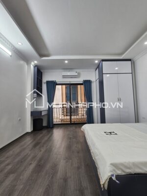 VỊ TRÍ ĐẮC ĐỊA – 6 TẦNG – THANG MÁY – NGÕ BA GÁC ĐỖ CỬA.