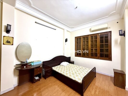 PHÂN LÔ VIP ĐỐNG ĐA – Ô TÔ TRÁNH – VỈA HÈ – 2 THOÁNG TRƯỚC SAU