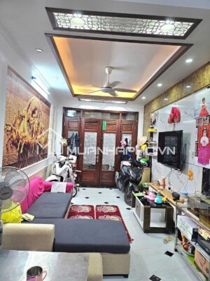 NHÀ 5 TẦNG ĐẦY ĐỦ NỘI THẤT – CÁCH PHỐ 100M – AN NINH, YÊN TĨNH