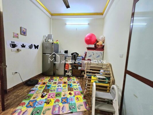 LÔ GÓC – KINH DOANH NHỎ – NGÕ THÔNG  – MỖI TẦNG 1 CĂN HỘ KHÉP KÍN