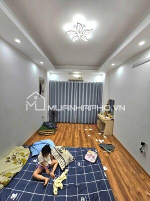 NHÀ 5 TẦNG ĐẦY ĐỦ NỘI THẤT – CÁCH PHỐ 100M – AN NINH, YÊN TĨNH
