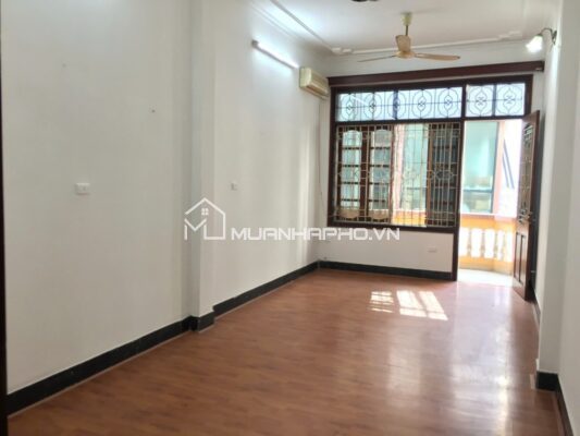 NHÀ PHÂN LÔ – MẶT NGÕ Ô TÔ TRÁNH – KINH DOANH – THOÁNG TRƯỚC SAU