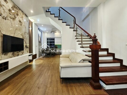 NHÀ ĐẸP Ở NGAY – 60M Ô TÔ TRÁNH – FULL NỘI THẤT