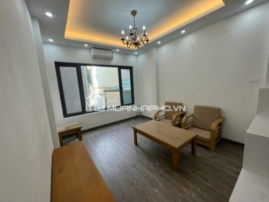 20M Ô TÔ TRÁNH ĐỖ – Ô TÔ ĐỖ CỬA – NGÕ NÔNG – 40M RA MẶT PHỐ PHẠM VĂN ĐỒNG