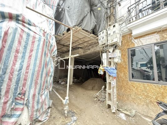 CCMN – THANG MÁY – GARA Ô TÔ 7 CHỖ – FULL NỘI THẤT – PCCC