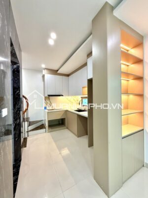 LÔ GÓC – 7 TẦNG THANG MÁY – FULL NỘI THẤT