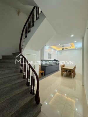 20M Ô TÔ TRÁNH ĐỖ – Ô TÔ ĐỖ CỬA – NGÕ NÔNG – 40M RA MẶT PHỐ PHẠM VĂN ĐỒNG