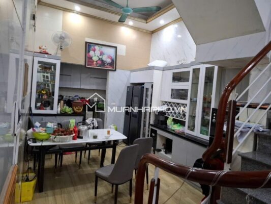NHÀ 6 TẦNG –  CÁCH PHỐ 50M – GẦN NGAY HỒ BA MẪU