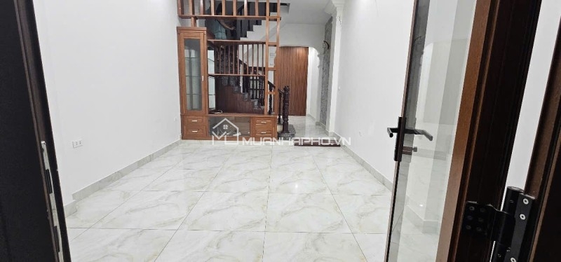 NHÀ 5 TẦNG – VỊ TRÍ ĐẸP – CÁCH Ô TÔ 50M & CÁCH HỒ TÂY 300M