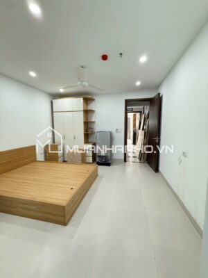 TOÀ CCMN NGAY NGÃ TƯ SỞ – Ô TÔ VÀO NHÀ – MẶT NGÕ THÔNG