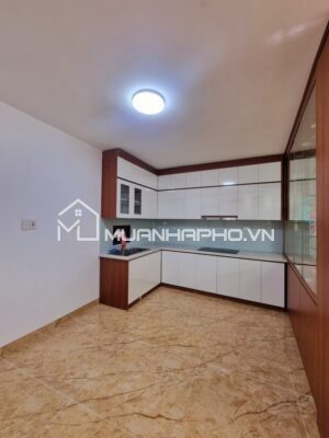 NHÀ ĐẸP Ở LUÔN – CỰC GẦN PHỐ – LÔ GÓC THOÁNG SÁNG