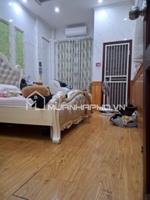 NHÀ 6 TẦNG –  CÁCH PHỐ 50M – GẦN NGAY HỒ BA MẪU