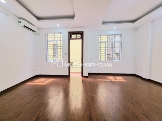 NHÀ ĐẸP Ở LUÔN – CỰC GẦN PHỐ – LÔ GÓC THOÁNG SÁNG