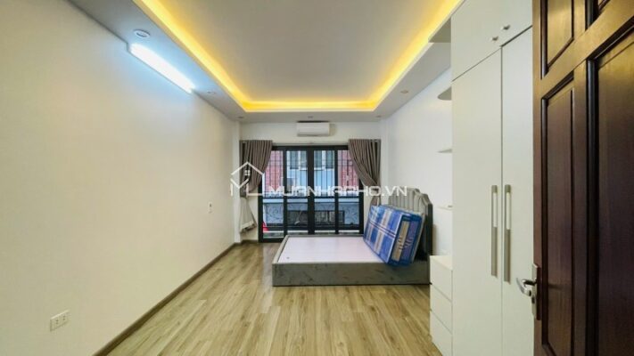 NHÀ ĐẸP Ở NGAY – NỘI THẤT HIỆN ĐẠI – GẦN HỒ TÂY MÁT MẺ