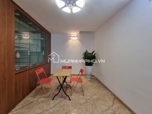 NHÀ ĐẸP Ở LUÔN – CỰC GẦN PHỐ – LÔ GÓC THOÁNG SÁNG