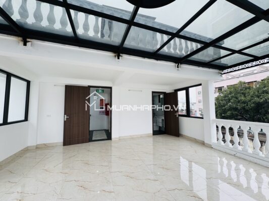 TOÀ NHÀ 7 TẦNG THANG MÁY – 3 MẶT THOÁNG – CHO THUÊ VĂN PHÒNG