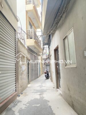 NHÀ 4 TẦNG KHUNG CỘT CHẮN CHẮN – CÁCH PHỐ 100M