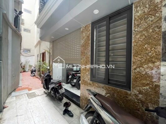 20M RA PHỐ – MẶT TIỀN RỘNG – THANG MÁY NHẬP KHẨU – GẦN NGÃ TƯ SỞ