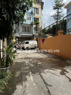 NHÀ ĐẸP CHÍNH KINH – CĂN HỘ DỊCH VỤ 10 PHÒNG – DOANH THU ỔN