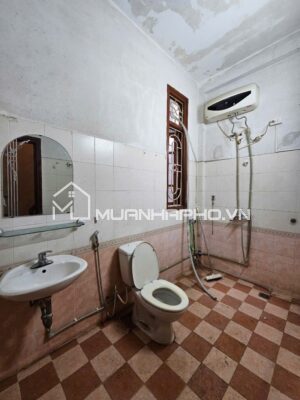 30M Ô TÔ TRÁNH – MẶT TIỀN ĐẸP – THOÁNG – HÀNG XÓM ROYAL CITY