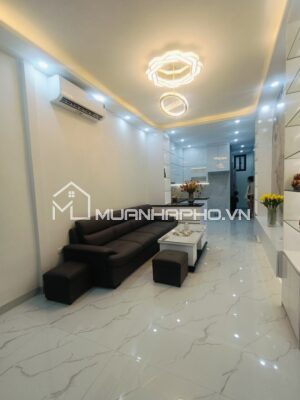 NHÀ ĐẸP 5 TẦNG THANG MÁY – FULL NỘI THẤT – GẦN HỒ, GẦN PHỐ