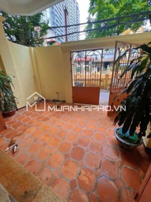 MẶT VIEW HỒ – NHÀ 4 TẦNG – THOÁNG TRƯỚC SAU – KINH DOANH