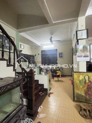NHÀ 4 TẦNG – MẶT NGÕ THUỴ KHUÊ – GẦN PHỐ – Ô VÀO NHÀ