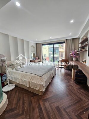 PHÂN LÔ 7 TẦNG THANG MÁY – RẤT GẦN HỒ TÂY – ĐƯỜNG Ô TÔ VỈA HÈ