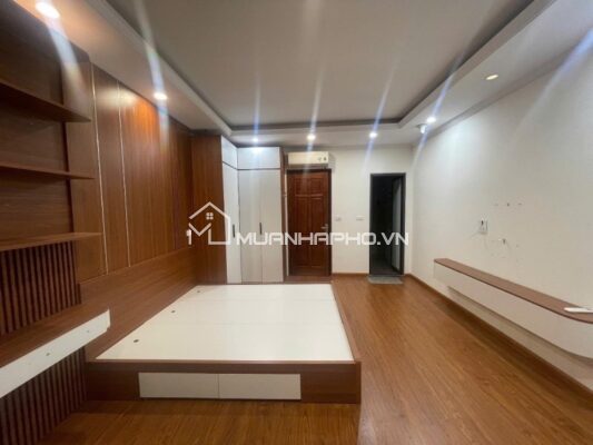 NHÀ 7 TẦNG PHỐ VÕ CHÍ CÔNG – GẦN Ô TÔ – CÁCH PHỐ 30M