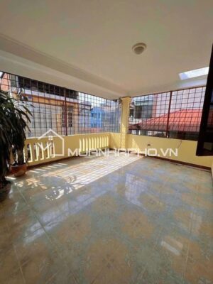 MẶT VIEW HỒ – NHÀ 4 TẦNG – THOÁNG TRƯỚC SAU – KINH DOANH