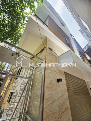 NHÀ 4 TẦNG ĐƯỜNG LÁNG – LÔ GÓC – MẶT TIỀN RỘNG
